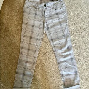 Black Orchid Jeans Plaid Gray and White Lightweight Jeans